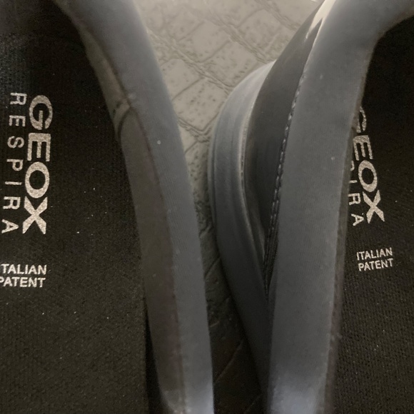 Geox Respira  Dark Navy Women's Sneakers EU 38/ US 8 - Picture 13 of 15